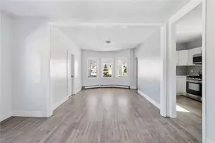 34 Savings St, Providence, RI 02907 - Photo 4