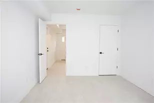 1232 Narragansett Blvd, Cranston, RI 02905 - Photo 6