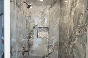 1232 Narragansett Blvd, Cranston, RI 02905 - Photo 30