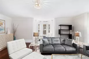 77 Coggeshall Ave, Newport, RI 02840 - Photo 1