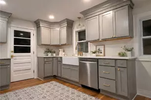 228 3rd Ave, Warwick, RI 02888 - Photo 4