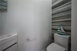 18 Sunset Ln, Portsmouth, RI 02871 - Photo 32