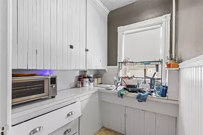 252 Vine Street, Pawtucket, RI 02861 - Photo 10