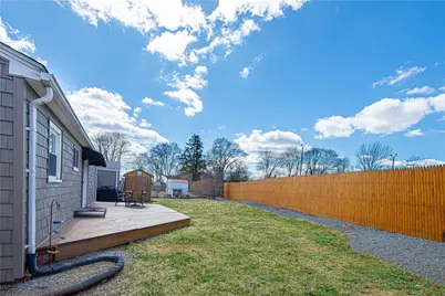 38 Meadowcrest Drive, East Providence, RI 02915 - Photo 20