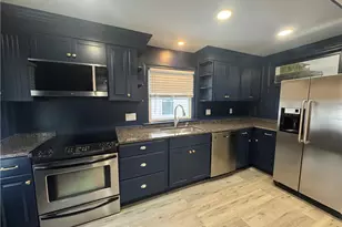 591 Main St, Warren, RI 02885 - Photo 4