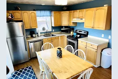 60 Madison Avenue, Portsmouth, RI 02872 - Photo 4