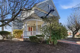 265 Bowen St, Providence, RI 02906 - Photo 2