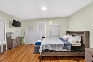 556 Admiral St, Providence, RI 02908 - Photo 8