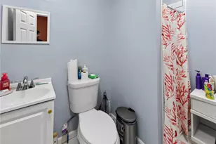 556 Admiral St, Providence, RI 02908 - Photo 18