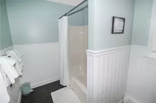 641 Middle Rd, Portsmouth, RI 02871 - Photo 28