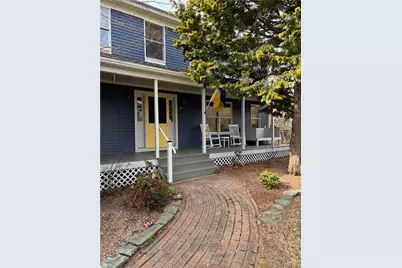 641 Middle Road, Portsmouth, RI 02871 - Photo 2