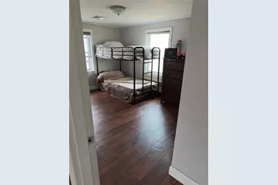 38 Rowe Avenue, Warwick, RI 02889 - Photo 14