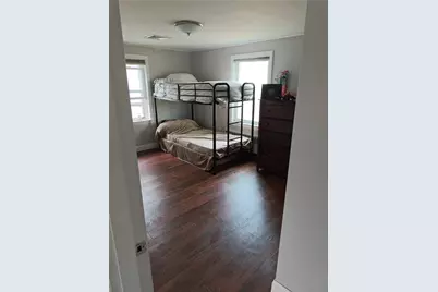 38 Rowe Avenue, Warwick, RI 02889 - Photo 6