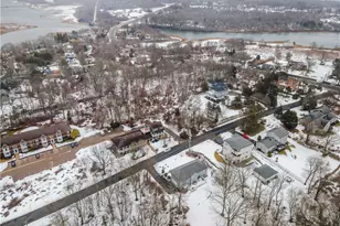 32 Starr Dr W, Narragansett, RI 02882 - Photo 12