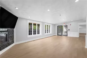 1152 Main St, Coventry, RI 02816 - Photo 18