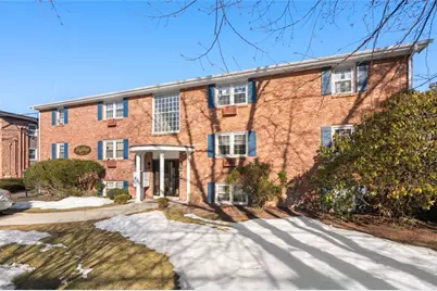 4080 Post Road #11, Warwick, RI 02886 - Photo 2