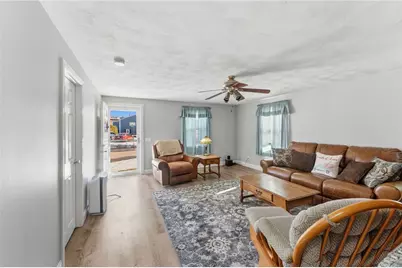 76 Lake Street, Pawtucket, RI 02860 - Photo 4