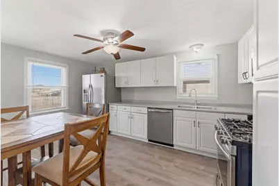 76 Lake Street, Pawtucket, RI 02860 - Photo 6