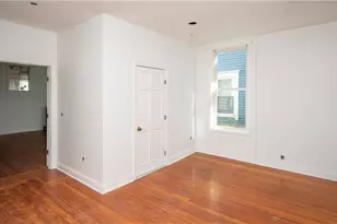 8 Pleasant St, Newport, RI 02840 - Photo 18