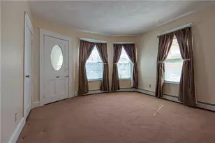 34 Tweed St, Pawtucket, RI 02861 - Photo 12