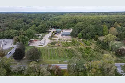 47 Tuckertown Road, South Kingstown, RI 02879 - Photo 2