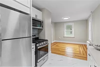 70 Whittier Road, Pawtucket, RI 02861 - Photo 2