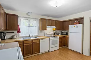 1533 E Main Rd, Portsmouth, RI 02871 - Photo 26