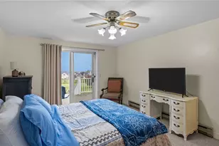 1533 E Main Rd, Portsmouth, RI 02871 - Photo 32