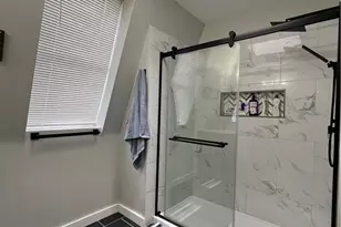 45 Ayrault St, Newport, RI 02840 - Photo 20