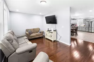 872 Branch Ave, Providence, RI 02904 - Photo 12