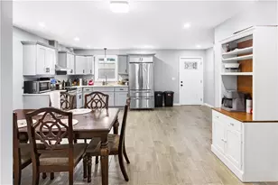 872 Branch Ave, Providence, RI 02904 - Photo 8