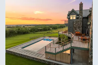 82 Nonquit Lane, Tiverton, RI 02878 - Photo 4