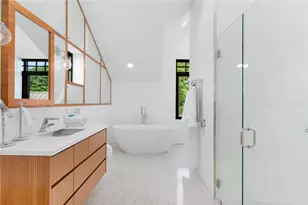 82 Nonquit Ln, Tiverton, RI 02878 - Photo 28