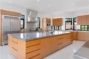 82 Nonquit Ln, Tiverton, RI 02878 - Photo 16