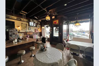 357 Main Street, East Greenwich, RI 02818 - Photo 2