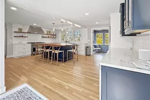 51 Hawthorne Ave, Barrington, RI 02806 - Photo 12