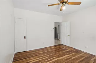 372 Cumberland Hill Rd, Woonsocket, RI 02895 - Photo 16