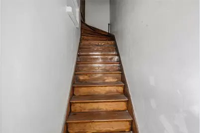 372 Cumberland Hill Road, Woonsocket, RI 02895 - Photo 46