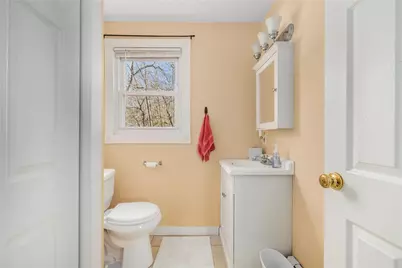 1059 East Shore Road, Jamestown, RI 02835 - Photo 16