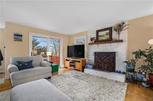 1059 E Shore Rd, Jamestown, RI 02835 - Photo 8