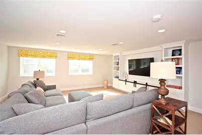 190 Coggeshall Avenue, Newport, RI 02840 - Photo 28