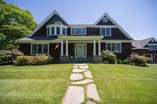 190 Coggeshall Ave, Newport, RI 02840 - Photo 1