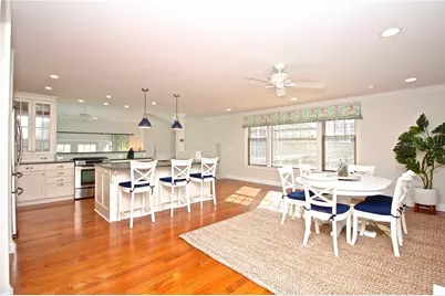 190 Coggeshall Avenue, Newport, RI 02840 - Photo 10