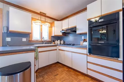 1020 Warwick Avenue, Warwick, RI 02888 - Photo 28