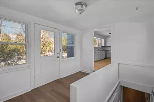 6 Conway Dr, Barrington, RI 02806 - Photo 4