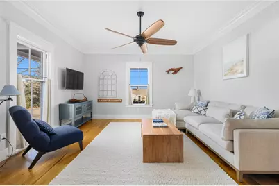 131 Eustis Avenue, Newport, RI 02840 - Photo 16