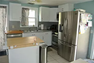 4 Eden Park Dr, Cranston, RI 02910 - Photo 24