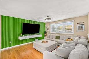 22 Terry St, North Providence, RI 02904 - Photo 24