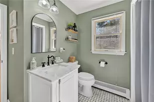 1340 Hope Rd, Cranston, RI 02831 - Photo 26