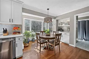 1340 Hope Rd, Cranston, RI 02831 - Photo 20